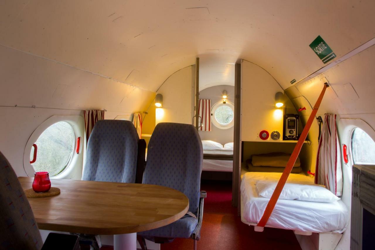 Camping Insolite Le Haut Village Saint-Michel-Chef-Chef Exterior photo